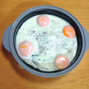 レンジグリルで作った目玉焼きの画像