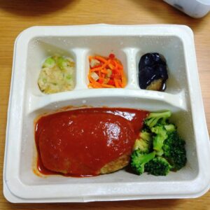 nosh(ナッシュ)のチリハンバーグステーキの画像